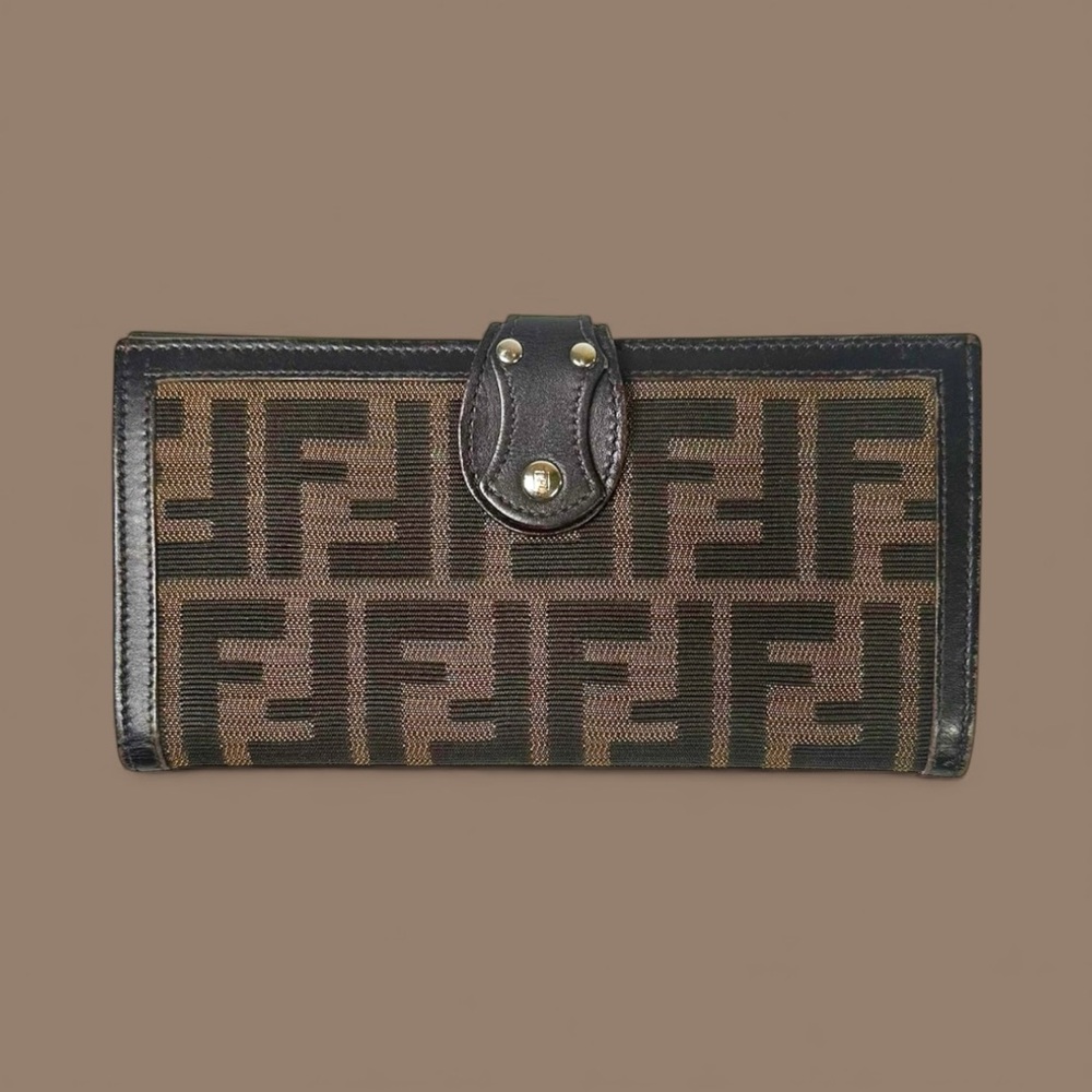 Fendi Zucca Wallet Italy